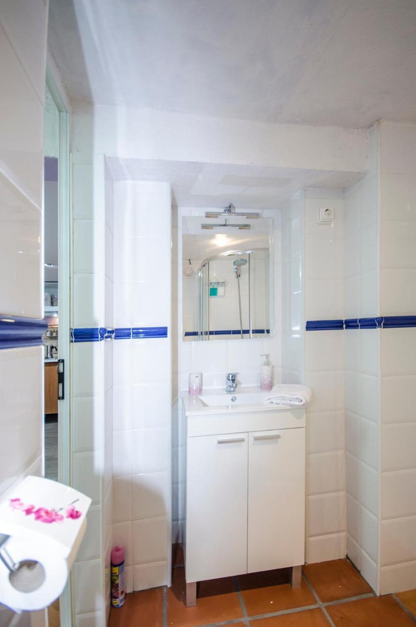 Apartment Vacarisses Torreblanca Estacion, Piscina Privada Luaran gambar